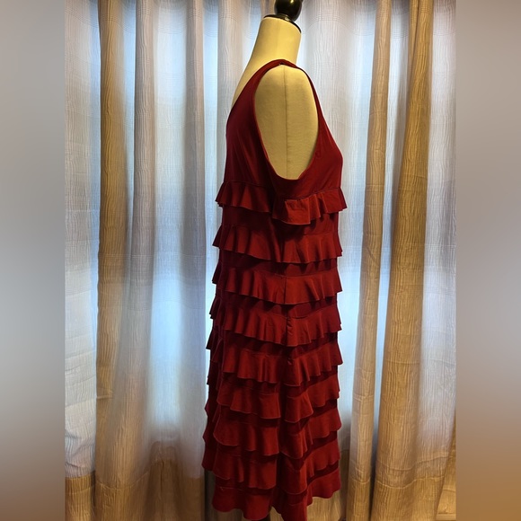 Red cocktail dress - Picture 5 of 8